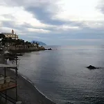 Casetta Sopra Il Mare